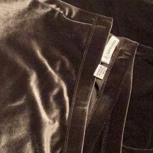 NWOT Susan Graver Gorgeous Stretch Velvet true Brown pants